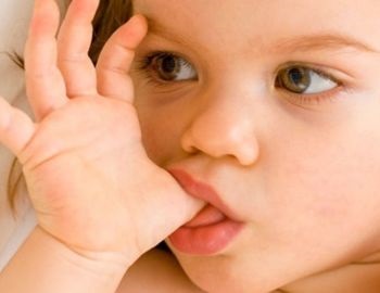 lo que nos est� diciendo un ni�o que se chupa el dedo