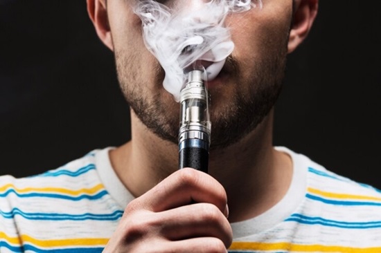 vapeo, y sus consecuencias en los adolescentes